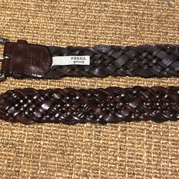 Fossil Women’s Woven Leather Belt in Size Small!  Beautiful! - Picture 7 of 8